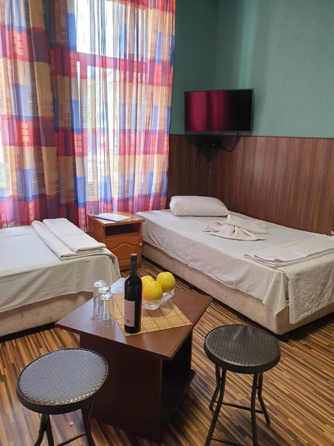 Km!Sofia - Стаи За Гости Kültér fotó